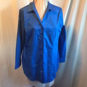 Chicos Royal blue button up blouse 100% cotton wrinkle resistant